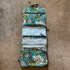 Vera Bradley Hanging Travel Organizer